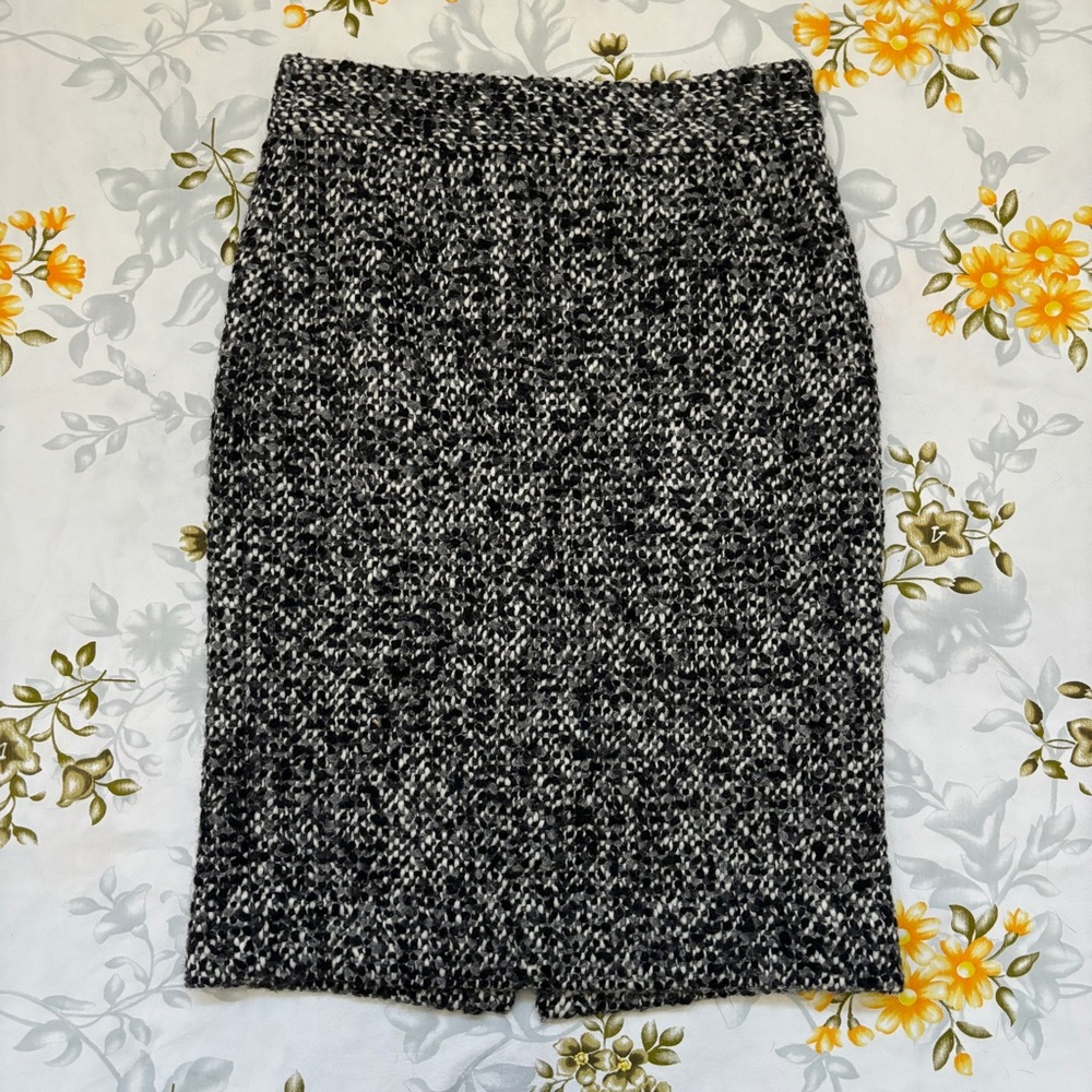 J. Crew Size 0 Black & White Wool Skirt